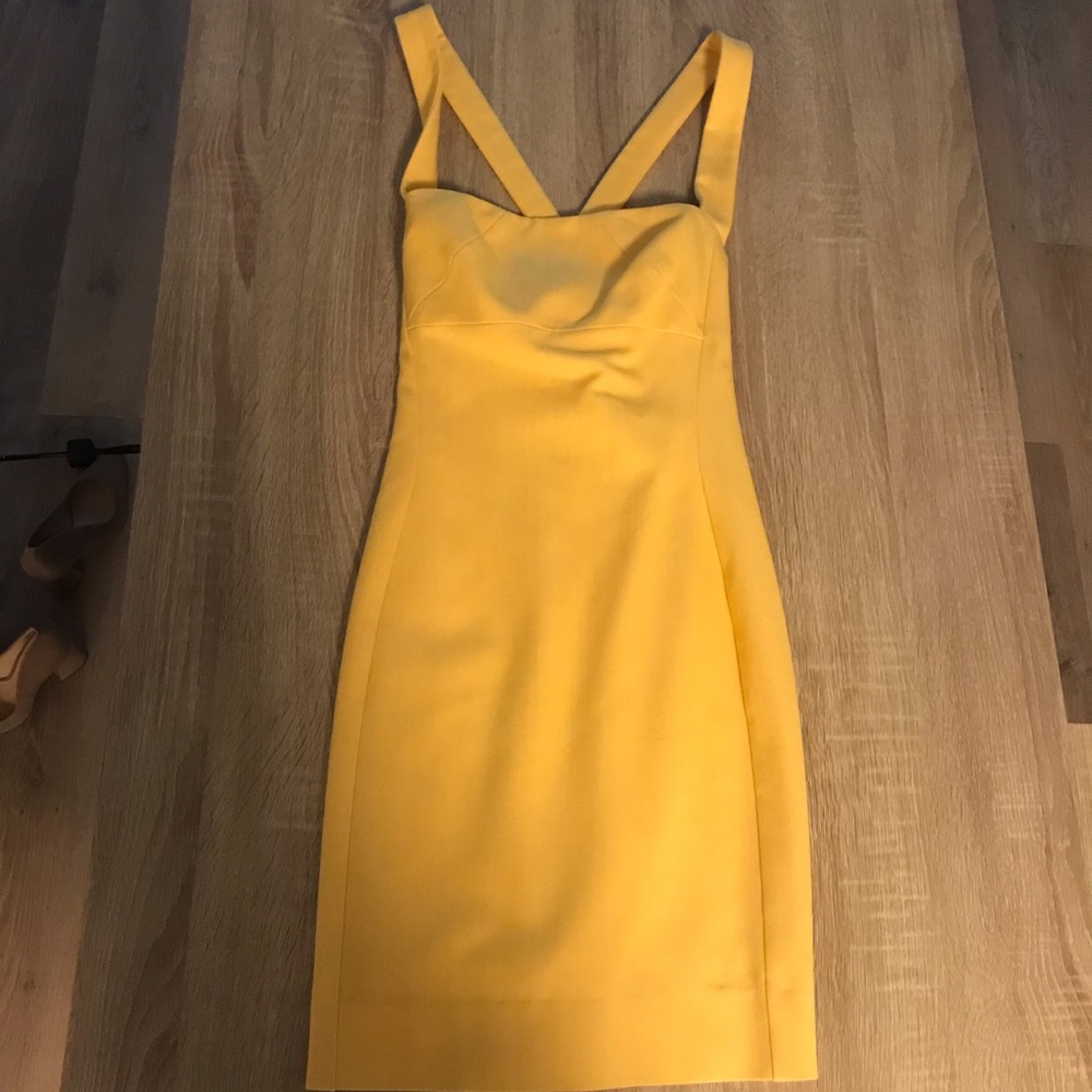 CUSTOM Black Halo Bryson Sheath Dress in Yellow - Picture 2 of 3